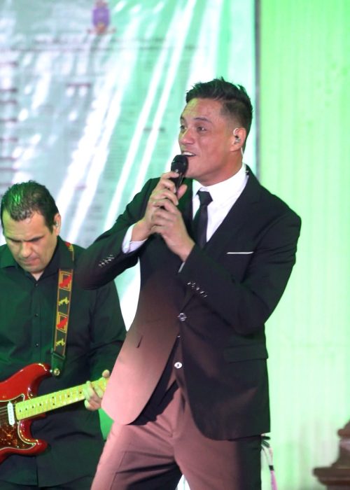 YOAN_AMOR_TIRANA_FULL_4K_.00_24_09_00.Imagen_fija017